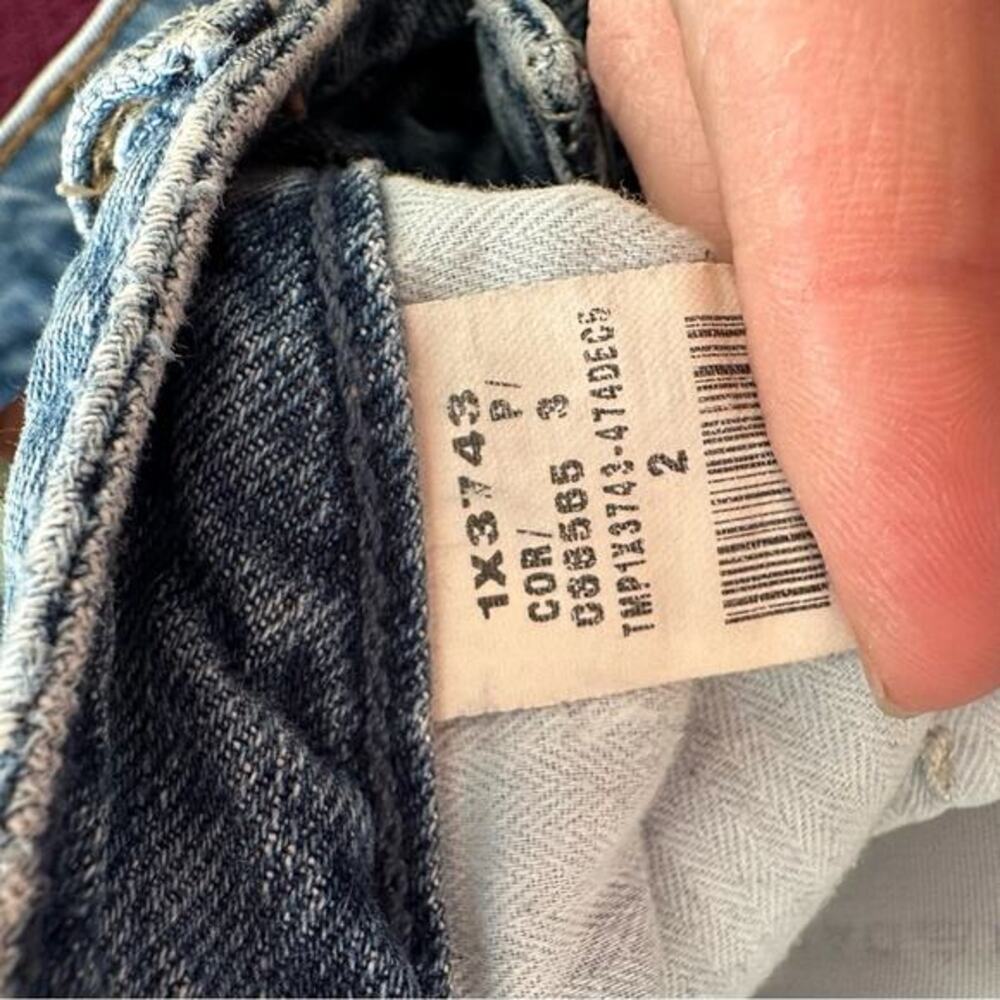 Abercrombie and Fitch Distressed‎ Jeans 2 - Picture 3 of 5